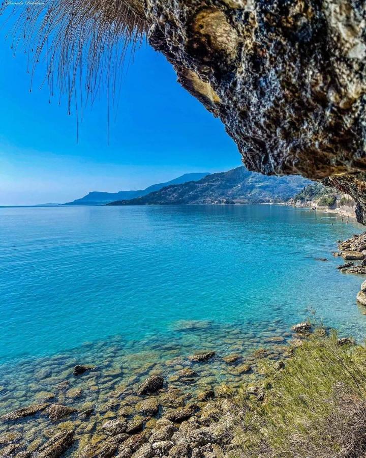 Tuffonelblu Lägenhet Ventimiglia Exteriör bild
